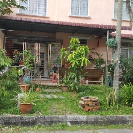 Genting Bukit Tinggi Homestay Exterior photo