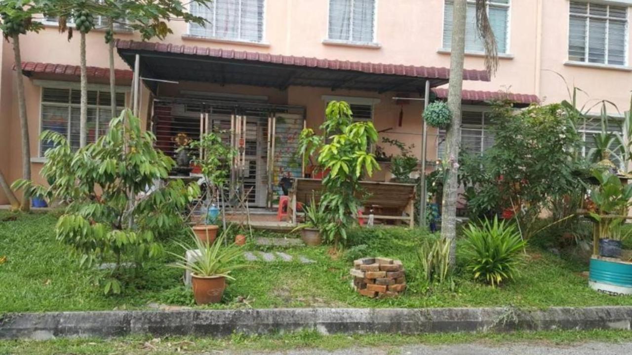 Genting Bukit Tinggi Homestay Exterior photo